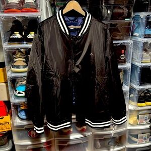 Champion jacket size XXL brand new with tags, black and white full zip & button